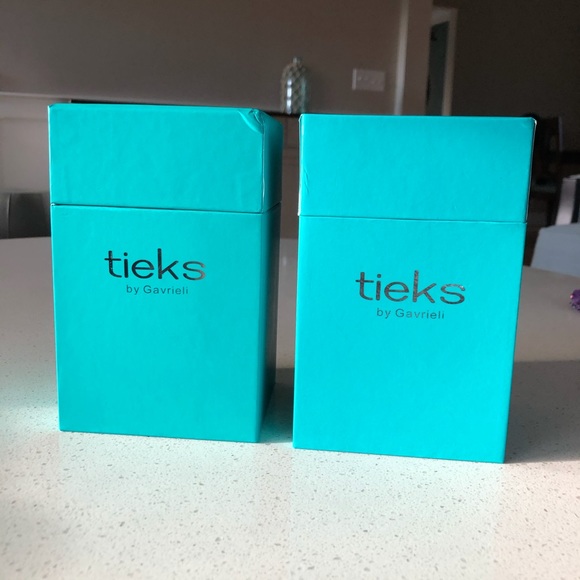 Tieks Accessories - NEW Tieks Cardinal Red size 10 box